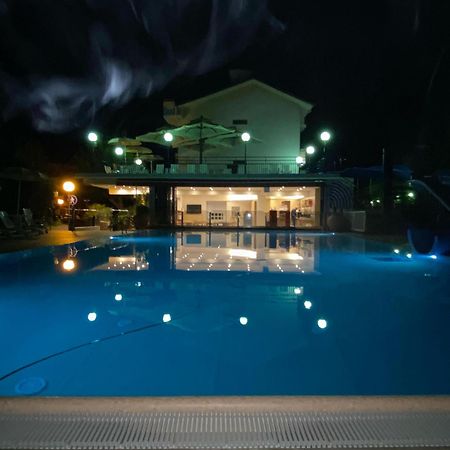 Hotel Minerva Gatteo a Mare Zewnętrze zdjęcie