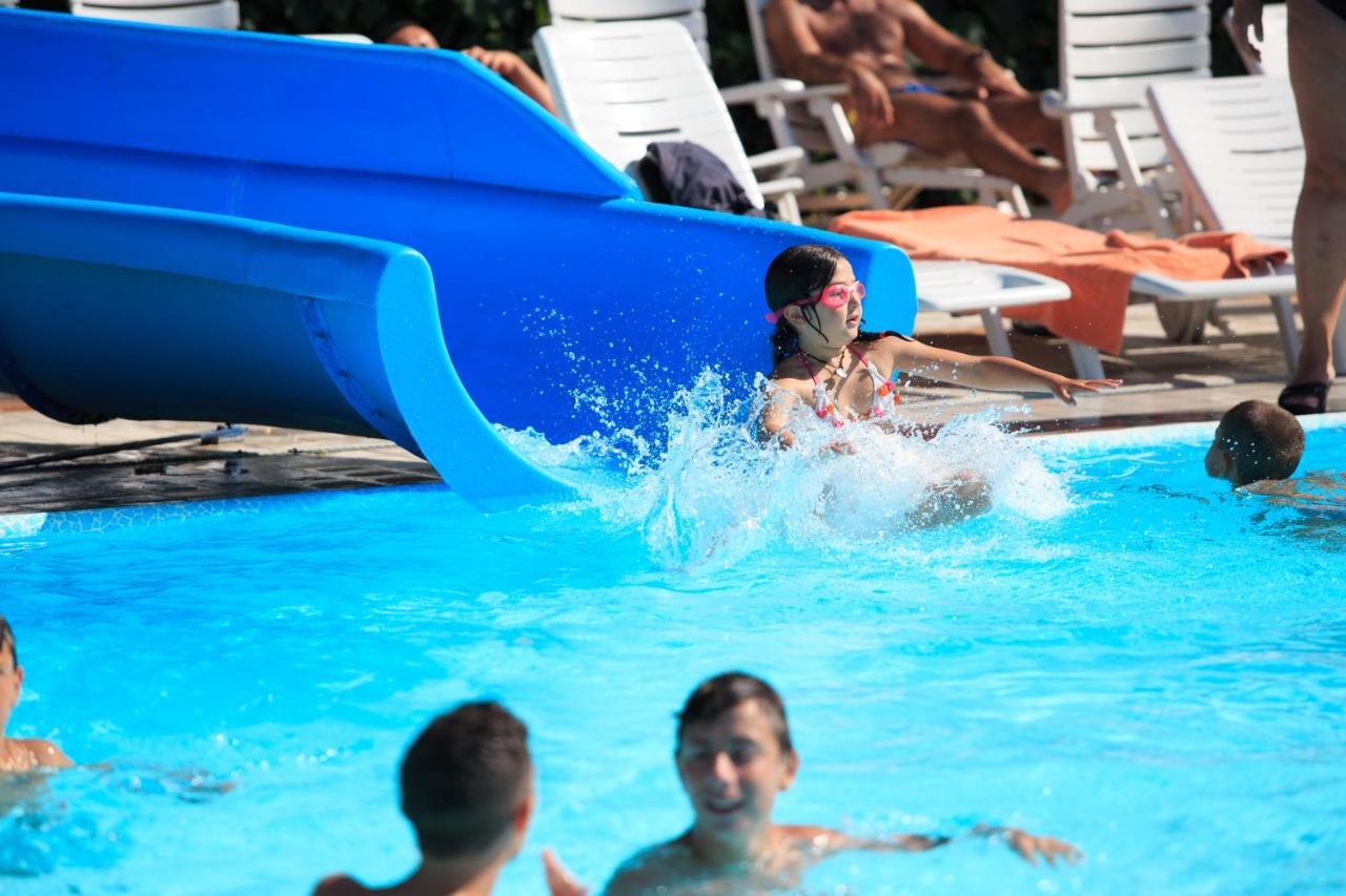 Hotel Minerva Gatteo a Mare Zewnętrze zdjęcie